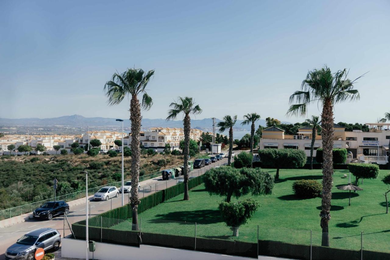 אליקאנטה Stunning 2 Bedroom Apartment With Pool View מראה חיצוני תמונה