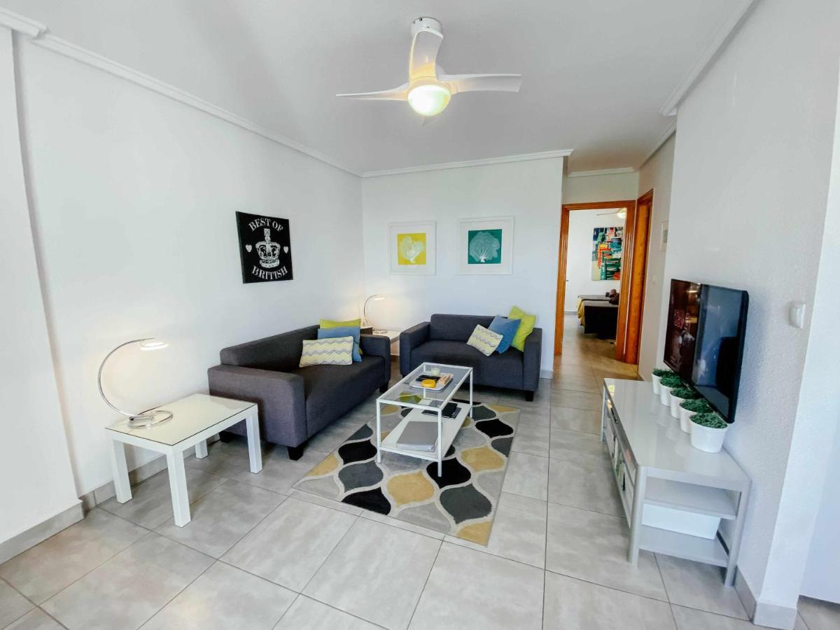 אליקאנטה Stunning 2 Bedroom Apartment With Pool View מראה חיצוני תמונה