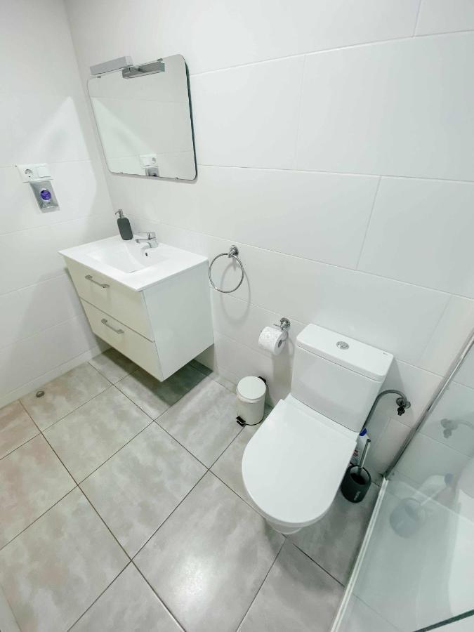 אליקאנטה Stunning 2 Bedroom Apartment With Pool View מראה חיצוני תמונה